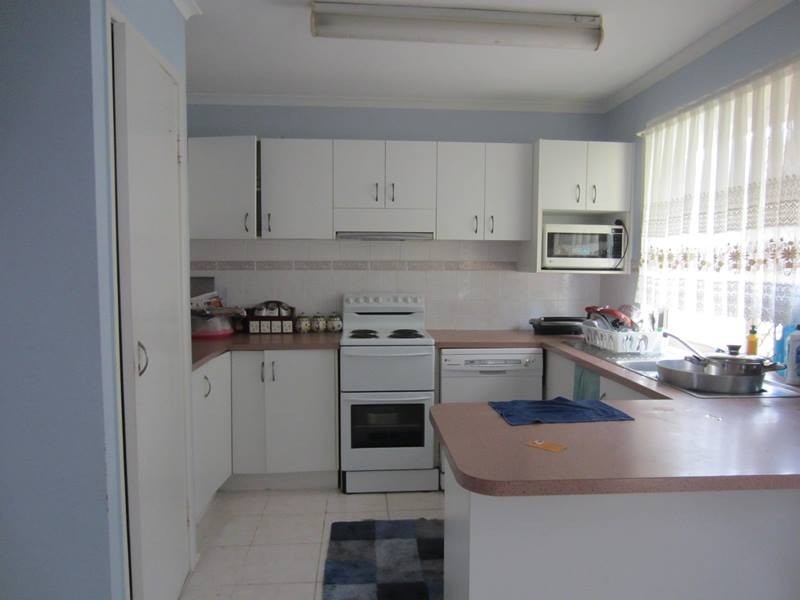 33 Rivervista Crt, Eagleby QLD 4207