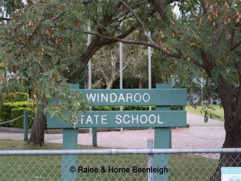 13 Trevina Crescent, Mount Warren Park QLD 4207