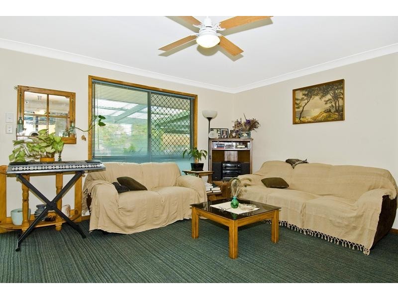 4 Japonica Street, Eagleby QLD 4207