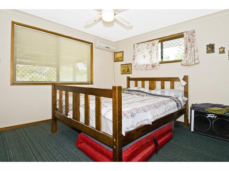 4 Japonica Street, Eagleby QLD 4207