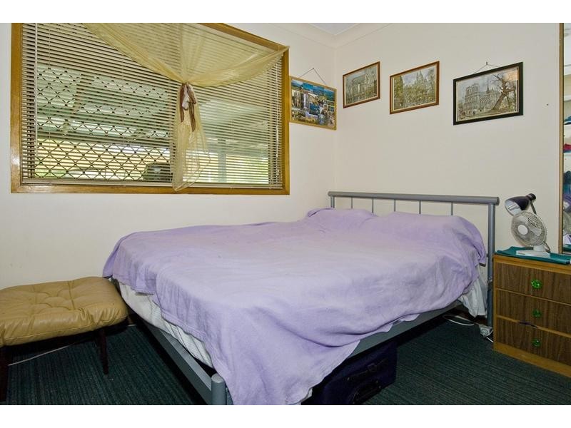 4 Japonica Street, Eagleby QLD 4207