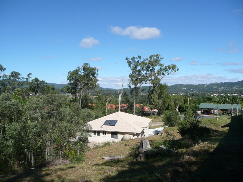 Mount Warren Park QLD 4207