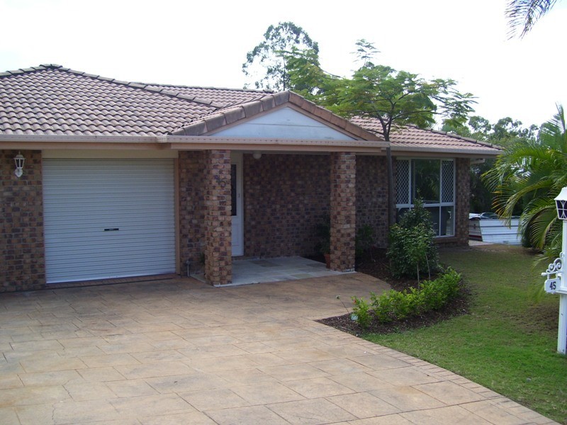 45 Ben Lexcen Court, Mount Warren Park QLD 4207