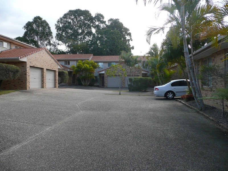 Edens Landing QLD 4207