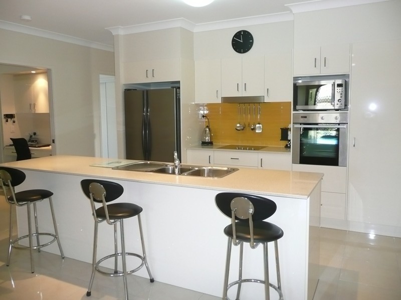 Eagleby QLD 4207