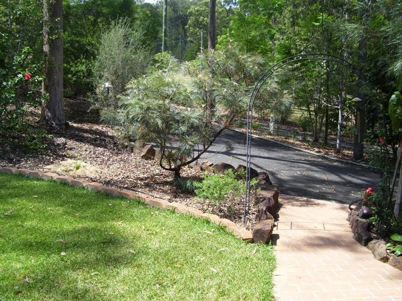 124 Naylor Drive, Tamborine QLD 4270