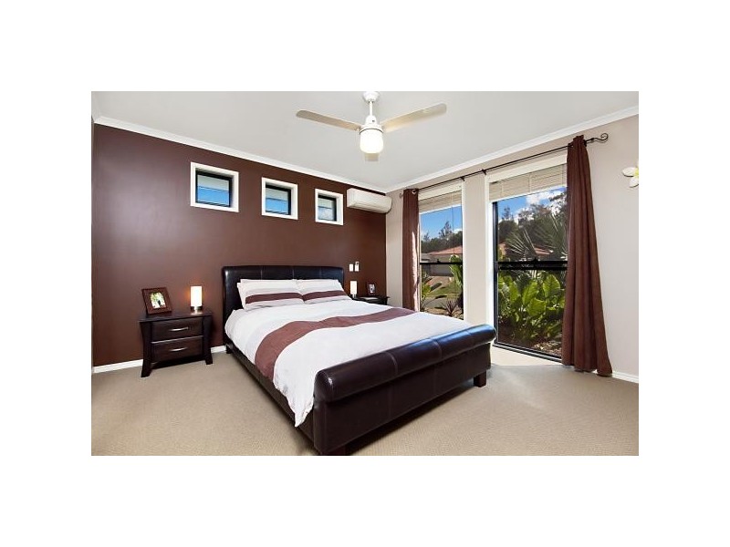 Mount Warren Park QLD 4207