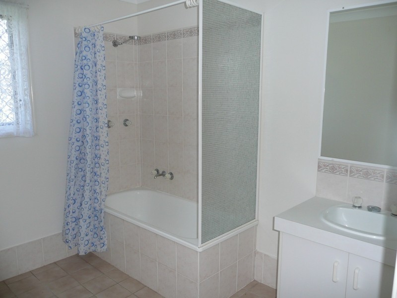 Edens Landing QLD 4207