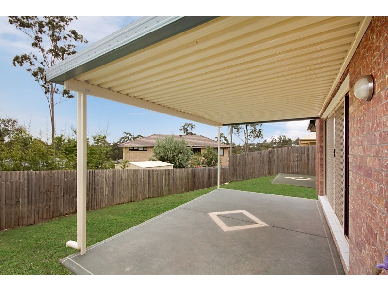 71 Woodlands Blvd, Waterford QLD 4133