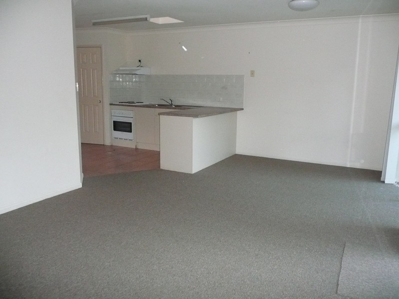 52 Loane Drive, Edens Landing QLD 4207