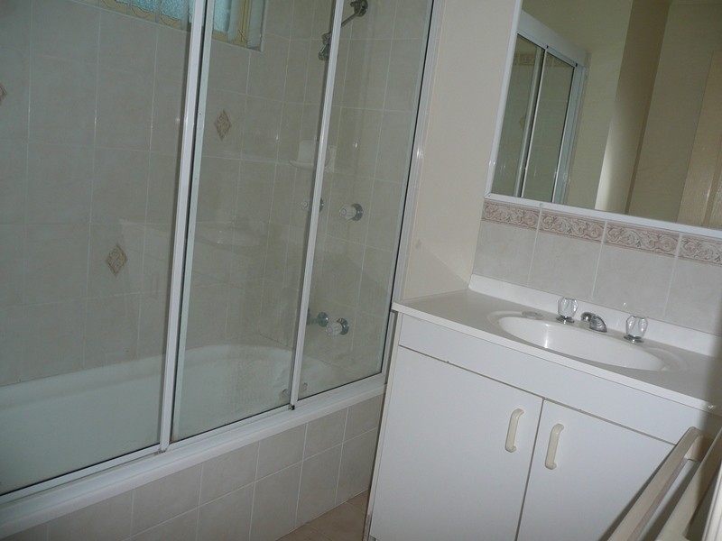 52 Loane Drive, Edens Landing QLD 4207