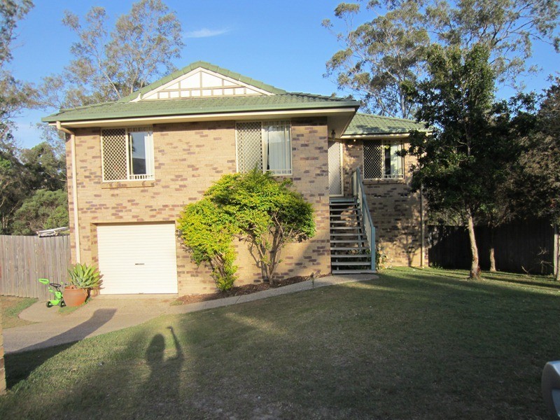 52 Loane Drive, Edens Landing QLD 4207