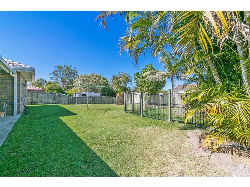 8 Seymour Court, Eagleby QLD 4207