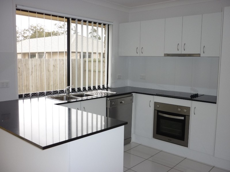 13 Zachary Street, Eagleby QLD 4207