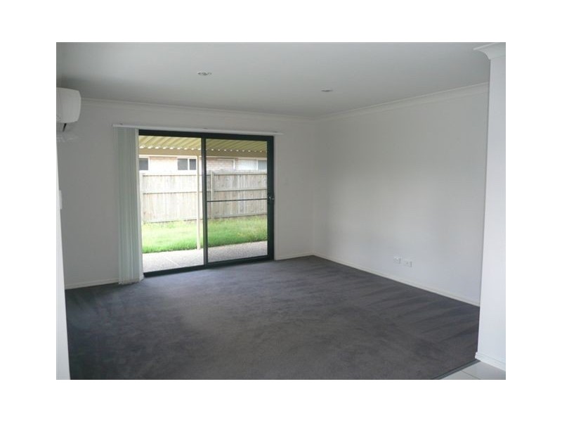 13 Zachary Street, Eagleby QLD 4207