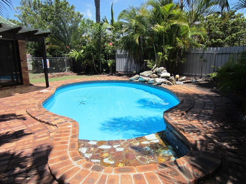 Mount Warren Park QLD 4207