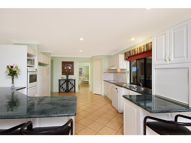 48 Bangalow Drive, Steiglitz QLD 4207