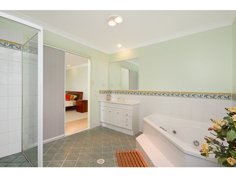 48 Bangalow Drive, Steiglitz QLD 4207
