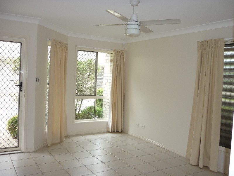 1/95 River Hills Road, Eagleby QLD 4207
