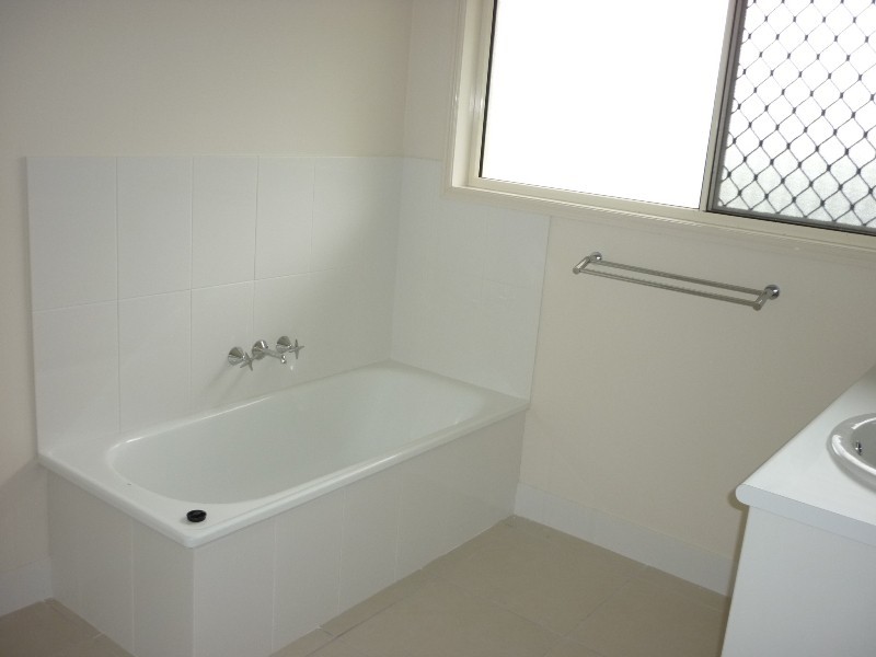 12 Mimi Court, Mount Warren Park QLD 4207