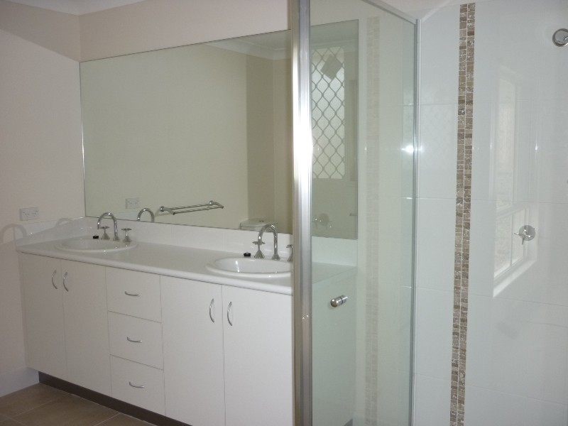 12 Mimi Court, Mount Warren Park QLD 4207