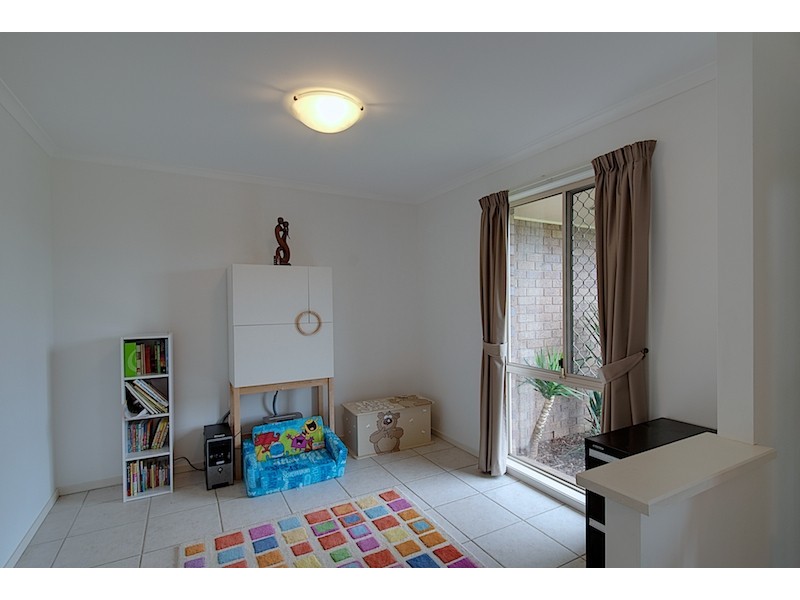 Edens Landing QLD 4207