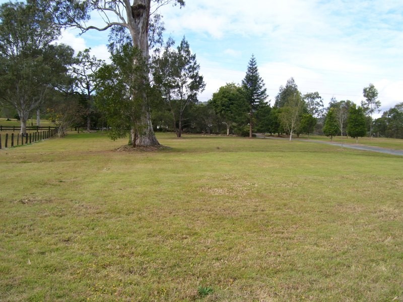 Cedar Creek QLD 4207