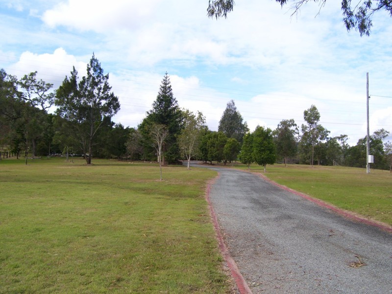 Cedar Creek QLD 4207