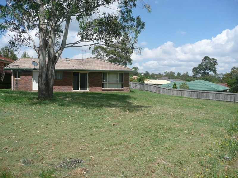 Edens Landing QLD 4207