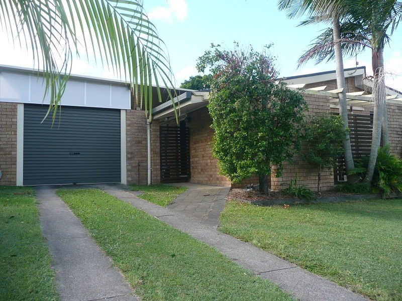 47 Rochester Drive, Mount Warren Park QLD 4207