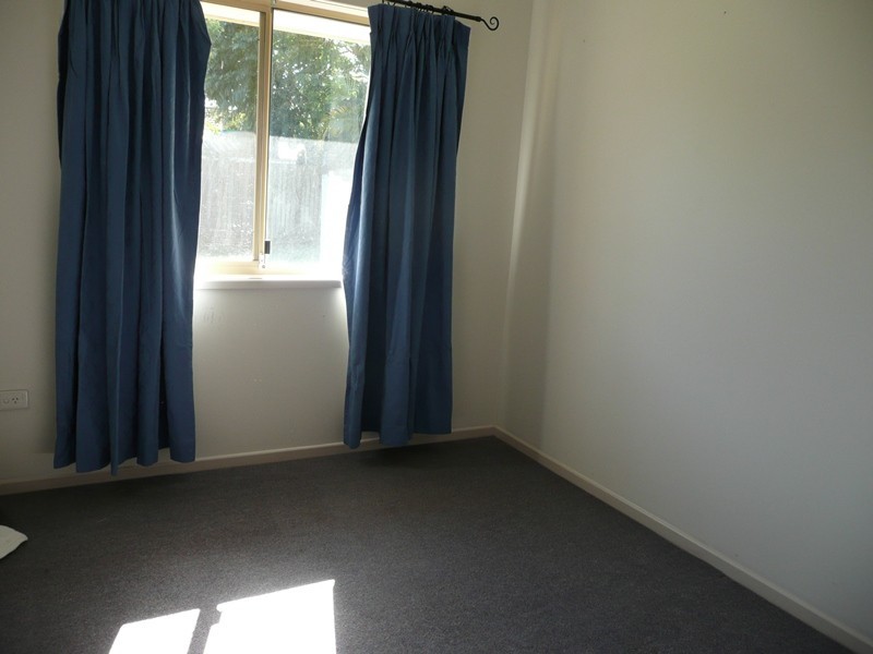 4 Miles Court, Eagleby QLD 4207