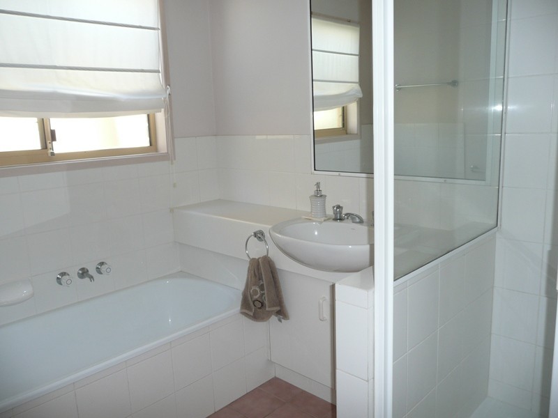 4 Miles Court, Eagleby QLD 4207