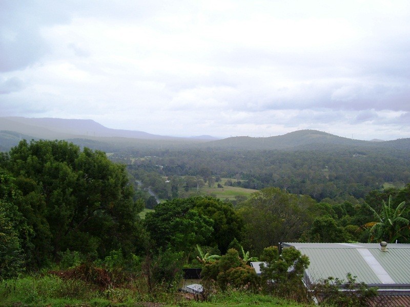 Luscombe QLD 4207