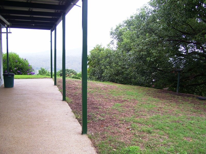Luscombe QLD 4207