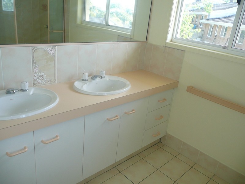 Mount Warren Park QLD 4207