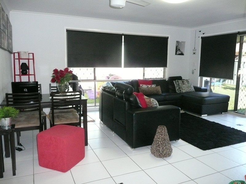 Mount Warren Park QLD 4207