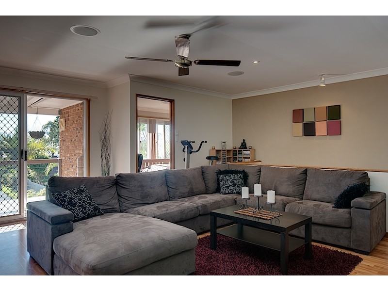 3a Paisley Crt, Mount Warren Park QLD 4207