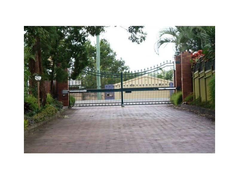 11/127 Barbaralla Drive, Springwood QLD 4127