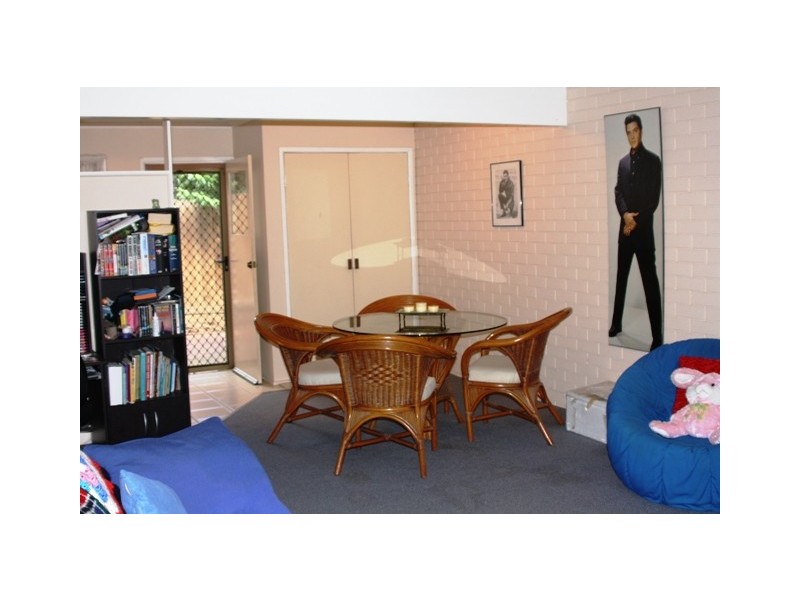 11/127 Barbaralla Drive, Springwood QLD 4127