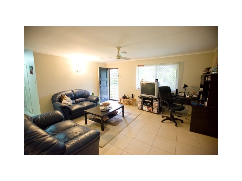 213 Upper Lyndale Street, Shailer Park QLD 4128