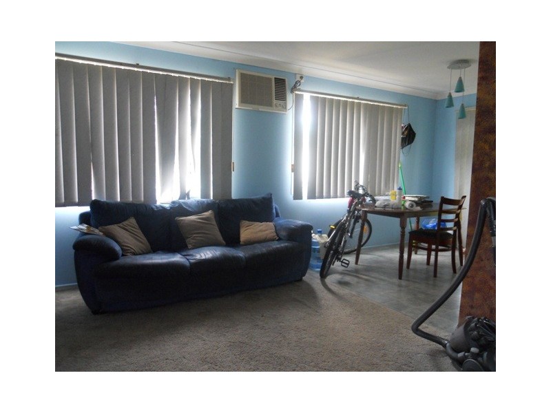 10 Mitre Street, Holmview QLD 4207