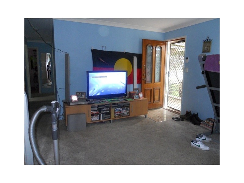 10 Mitre Street, Holmview QLD 4207