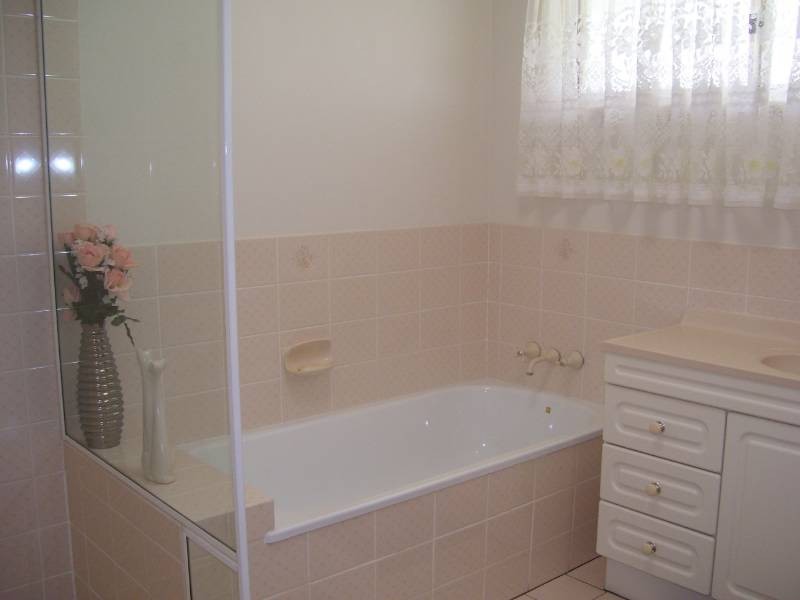 Logan Village QLD 4207