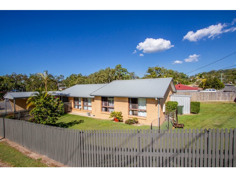 95 Mt Warren Boulevarde, Mount Warren Park QLD 4207