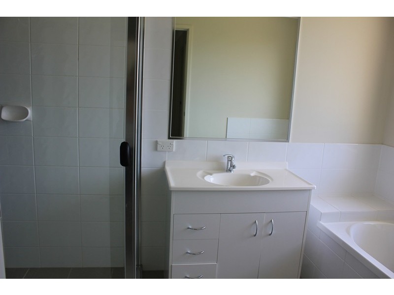 2 Starling Street, Eagleby QLD 4207