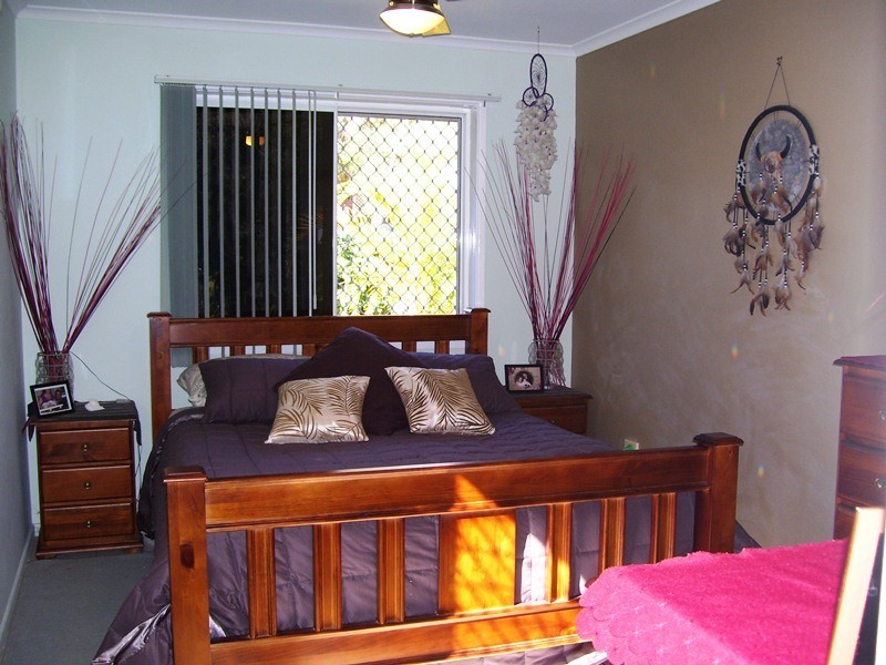 8 French Street, Eagleby QLD 4207