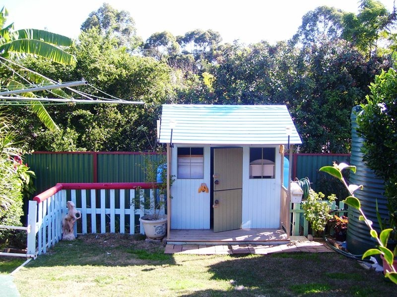 8 French Street, Eagleby QLD 4207