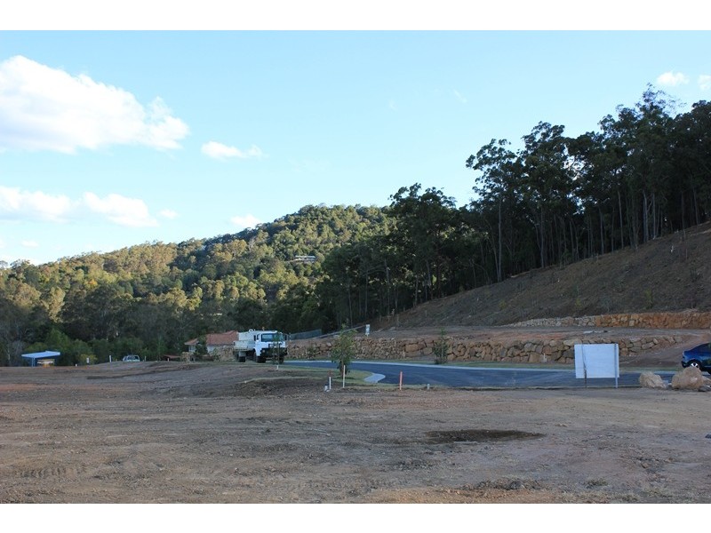 Windaroo Heights, Bahrs Point Drive, Bahrs Scrub QLD 4207