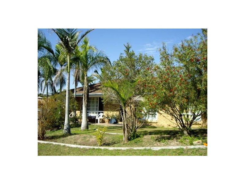 14 Tregana Cct, Edens Landing QLD 4207