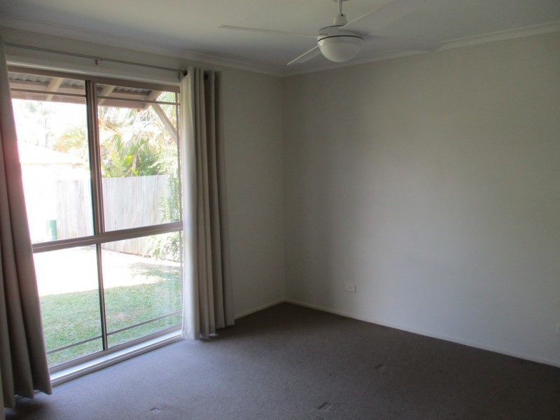 9 Copperfield Dr, Eagleby QLD 4207